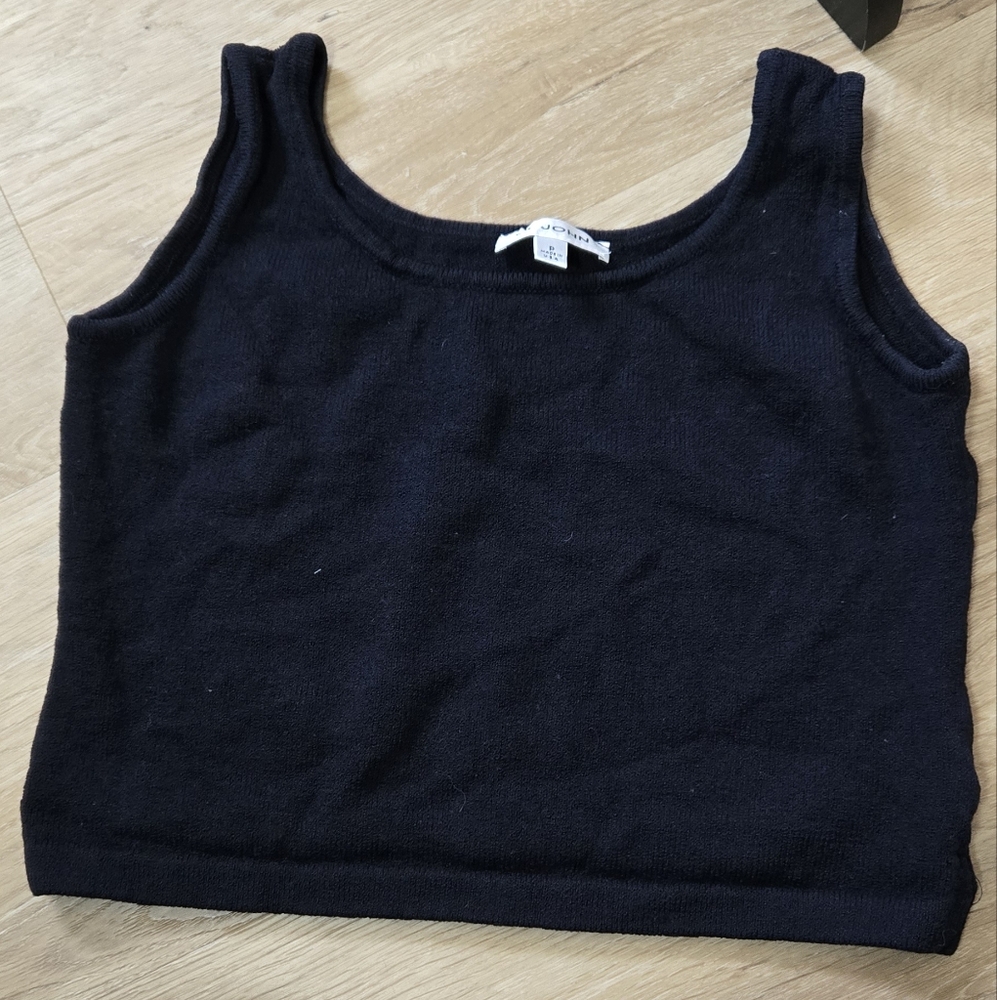 ✨ St. John Classic Knit Top – Timeless Elegance ✨